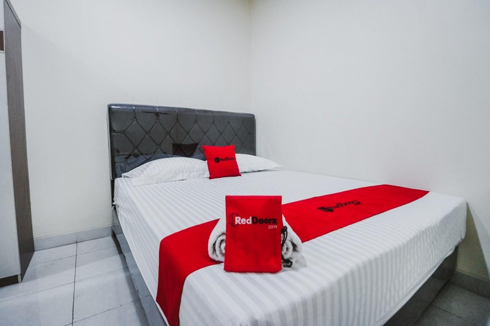 Reddoorz Plus Near Semanggi Jacarta Exterior foto