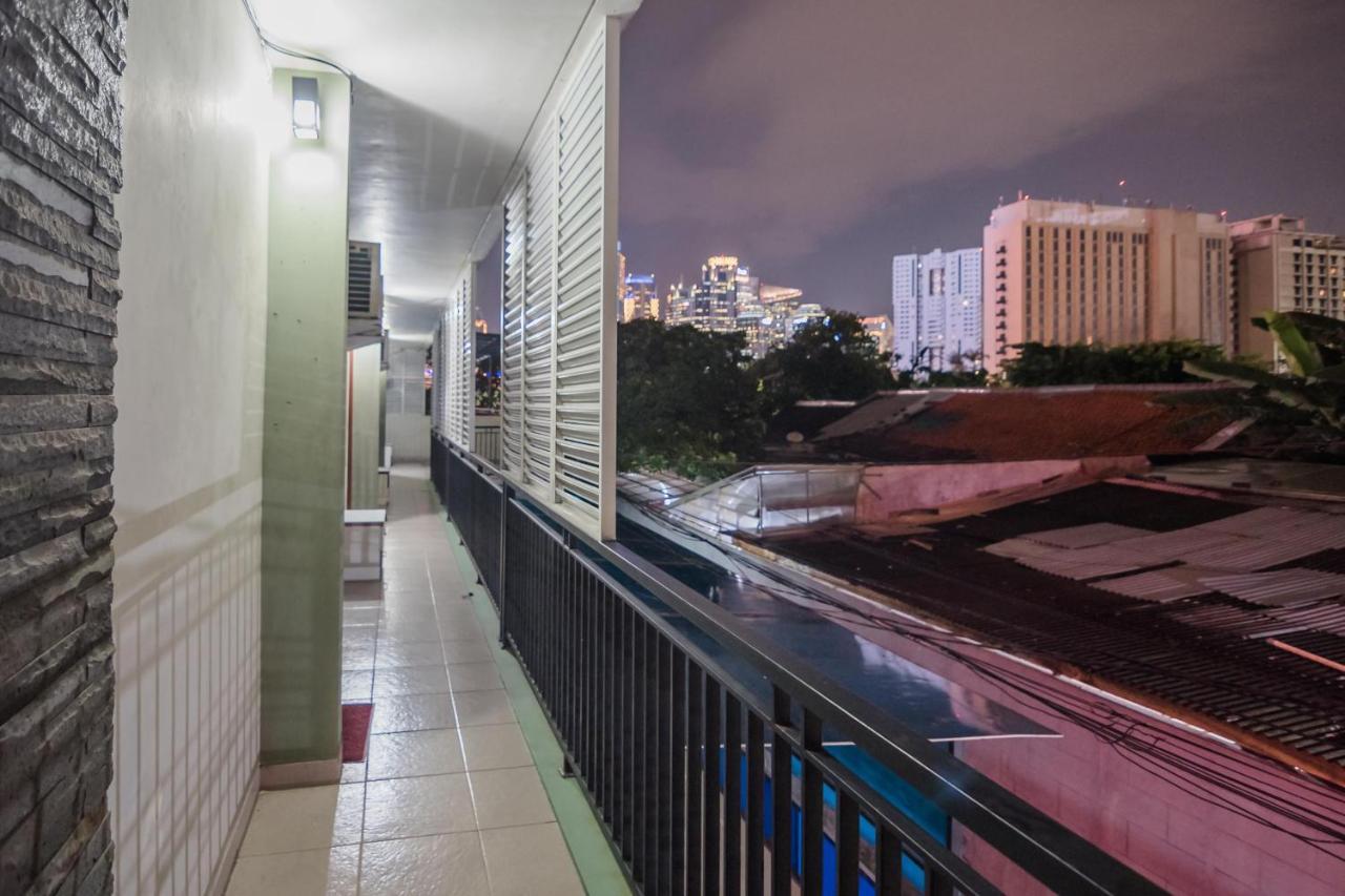 Reddoorz Plus Near Semanggi Jacarta Exterior foto